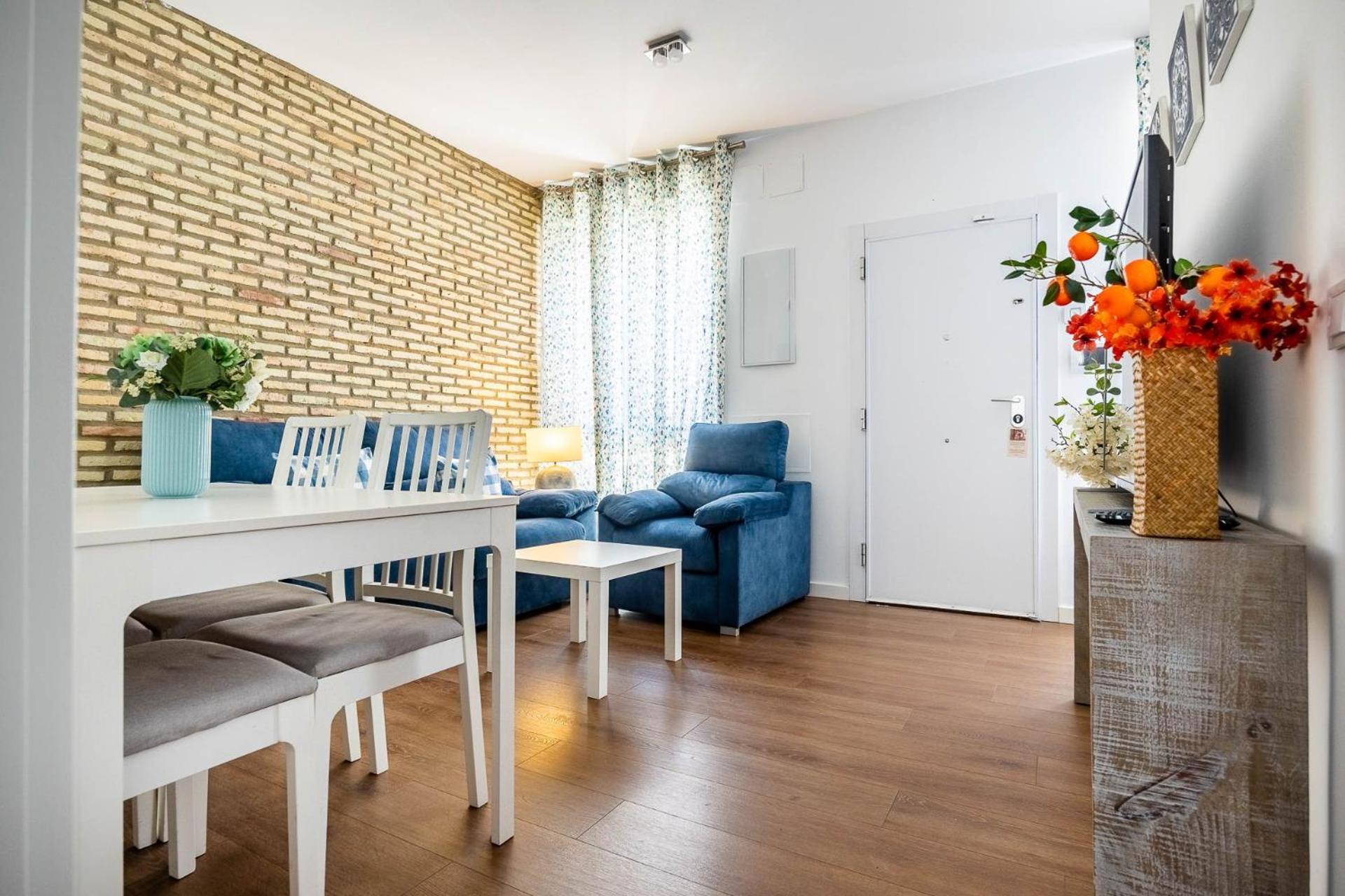Apartamentos Poemas & Rimas De Becquer — Photos 1